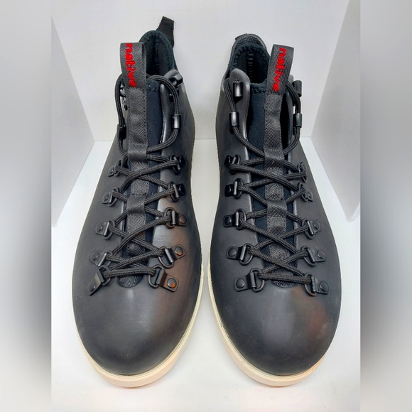 NATIVE BOOTS - Size 11 - Picture 2 of 7